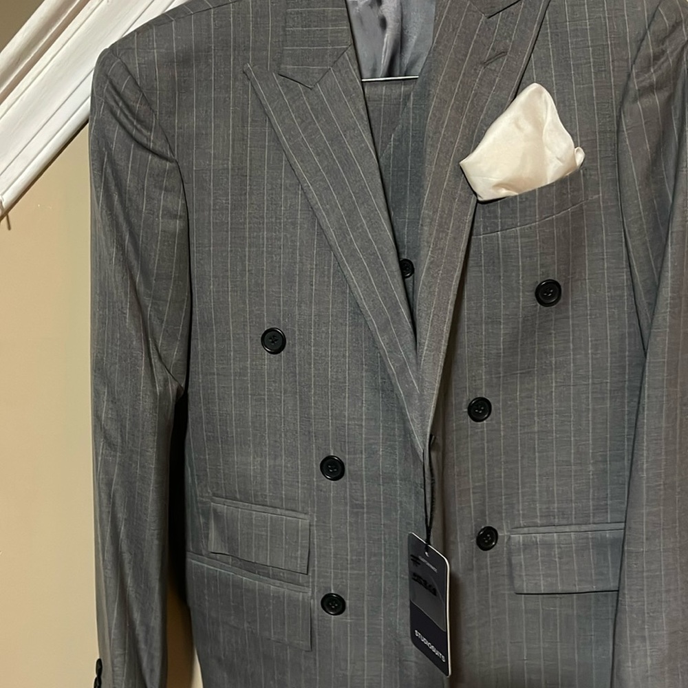 Gray Men’s Suit